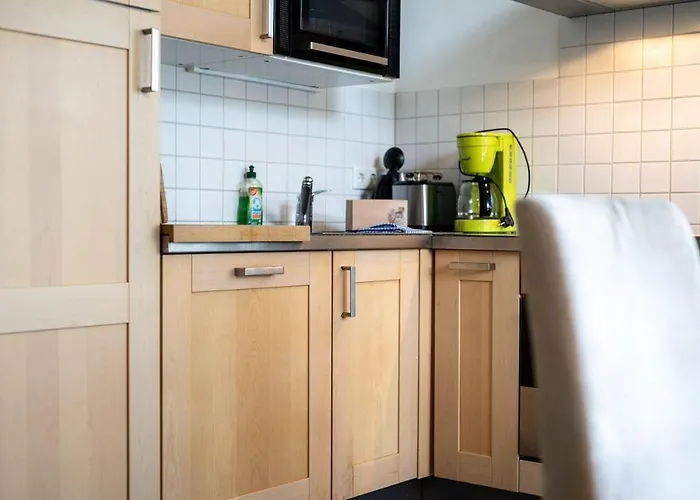 Ferienhaus-unter-den-eichen-e6 Hébergement de vacances *