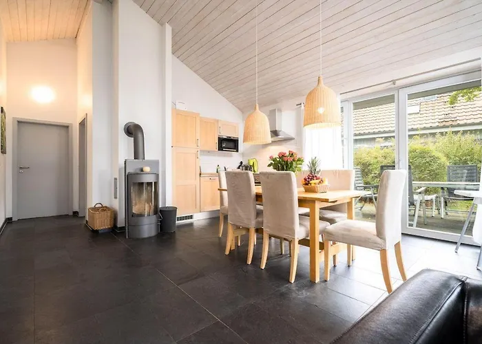 Hébergement de vacances Ferienhaus-unter-den-eichen-e6 Röbel