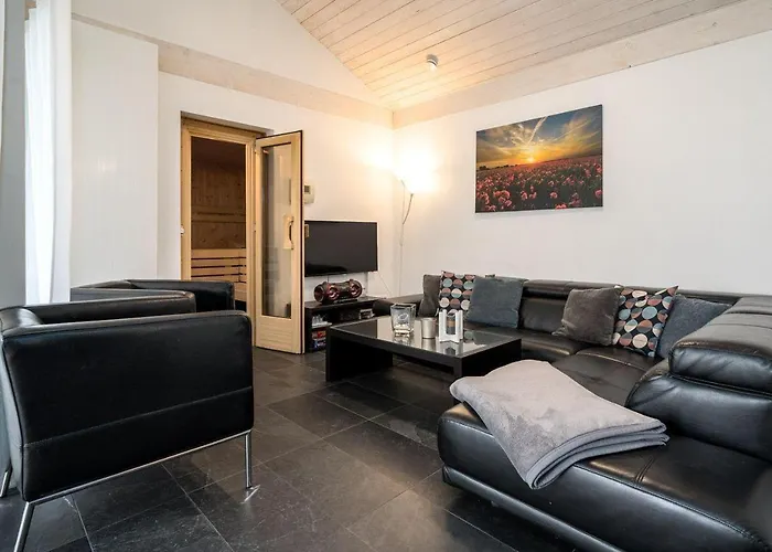 Ferienhaus-unter-den-eichen-e6 * Röbel